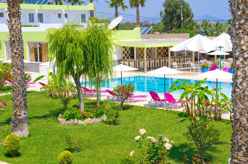 Giakalis Aparthotel Marmari  Buitenkant foto